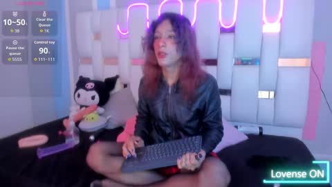 Snapshot of milkwhore1 chatting on 01-13-26, 06:24 Michelle online show from 01-13-26, 06:24