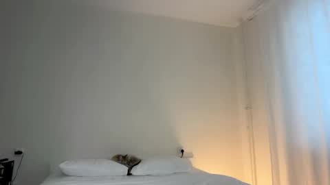 milky__way_ online show from 01-16-26, 01:26