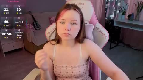 milky_basement online show from 10-04-25, 07:39