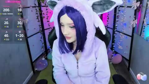 Snapshot of milkycute chatting on 02-09-25, 10:21 milky cute online show from 02-09-25, 10:21