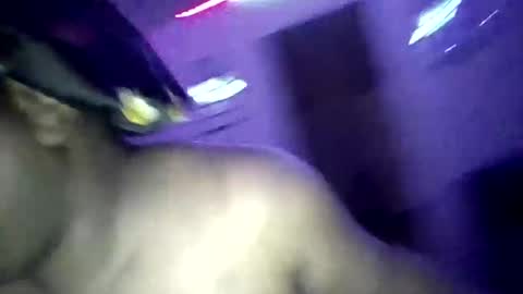 Snapshot of milkyway5555 chatting on 01-09-25, 11:56 Pretty wet brown online show from 01-09-25, 11:56