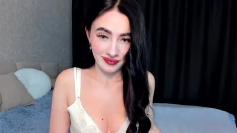 Snapshot of milla__moore chatting on 09-29-25, 05:29 milla moore online show from 09-29-25, 05:29