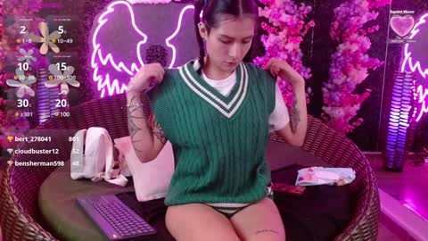 MILLA online show from 01-11-25, 07:27