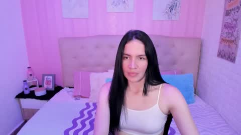 Snapshot of milla_lourents chatting on 09-29-25, 07:08 Mila online show from 09-29-25, 07:08