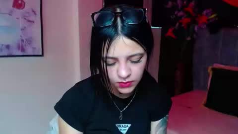 Violeta online show from 12-04-25, 03:21