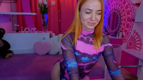 Snapshot of millana_hot chatting on 09-13-25, 08:41 Milana online show from 09-13-25, 08:41