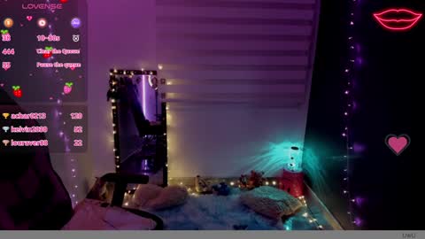 Snapshot of millandiux chatting on 01-26-25, 12:26 millandiux online show from 01-26-25, 12:26