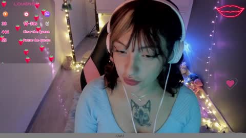 Snapshot of millandiux chatting on 02-02-25, 01:45 millandiux online show from 02-02-25, 01:45