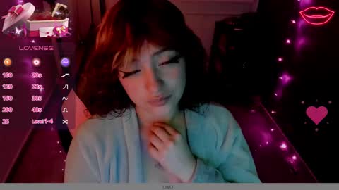 Snapshot of millandiux chatting on 02-21-25, 02:17 millandiux online show from 02-21-25, 02:17