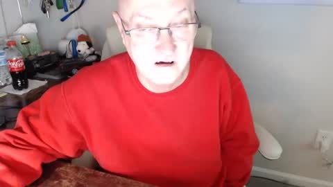 Snapshot of millenium0129 chatting on 01-03-25, 12:22 millenium0129 online show from 01-03-25, 12:22