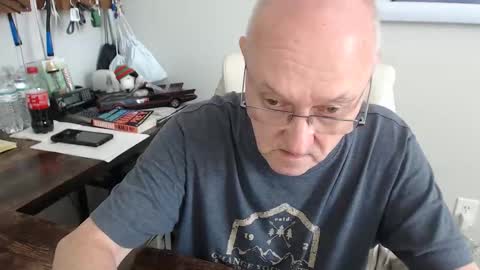 Snapshot of millenium0129 chatting on 09-08-25, 03:33 millenium0129 online show from 09-08-25, 03:33