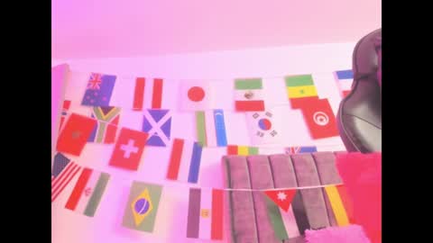 miller_silvana online show from 07-06-26, 12:02