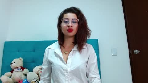 Snapshot of miller_sweet chatting on 12-17-24, 02:55 Aleja online show from 12-17-24, 02:55