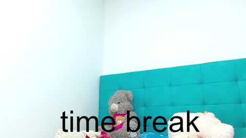 Snapshot of miller_sweet chatting on 02-08-25, 03:21 Aleja online show from 02-08-25, 03:21