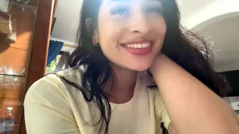 Snapshot of miller_sweet chatting on 11-22-25, 10:09 Aleja online show from 11-22-25, 10:09