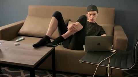 Snapshot of millerjdm chatting on 12-14-24, 07:36 SlimnHungOH online show from 12-14-24, 07:36