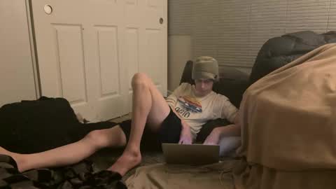 Snapshot of millerjdm chatting on 02-06-25, 11:04 SlimnHungOH online show from 02-06-25, 11:04