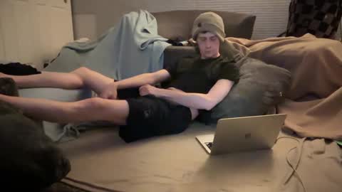 Snapshot of millerjdm chatting on 02-09-25, 04:25 SlimnHungOH online show from 02-09-25, 04:25