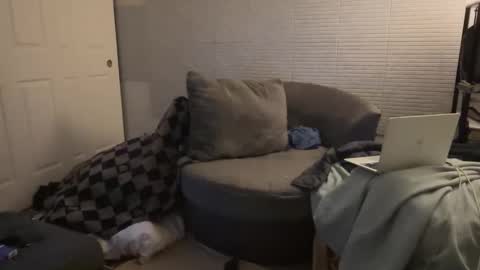 Snapshot of millerjdm chatting on 02-11-25, 06:30 SlimnHungOH online show from 02-11-25, 06:30