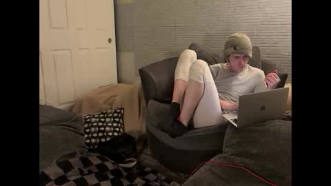 Snapshot of millerjdm chatting on 02-17-25, 08:30 SlimnHungOH online show from 02-17-25, 08:30