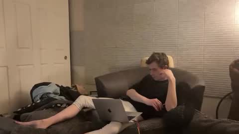 Snapshot of millerjdm chatting on 02-19-25, 10:31 SlimnHungOH online show from 02-19-25, 10:31