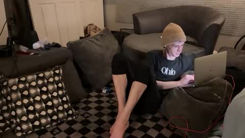 Snapshot of millerjdm chatting on 02-25-25, 03:20 SlimnHungOH online show from 02-25-25, 03:20