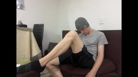 Snapshot of millerjdm chatting on 09-23-25, 09:40 SlimnHungOH online show from 09-23-25, 09:40