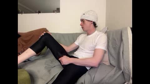 Snapshot of millerjdm chatting on 12-13-25, 09:42 SlimnHungOH online show from 12-13-25, 09:42