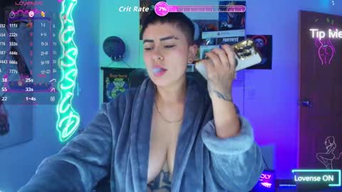 Im girl my name is Johana  online show from 11-12-25, 08:41
