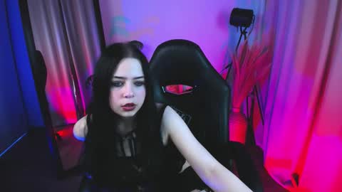 milleycyrus_ online show from 03-28-26, 01:33