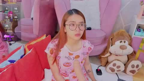 Snapshot of milleyjones_ chatting on 12-04-25, 08:50 milleyjones_ online show from 12-04-25, 08:50