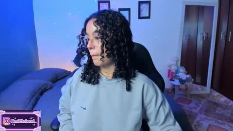 Snapshot of millie_lamar chatting on 10-30-25, 05:02 online show from 10-30-25, 05:02