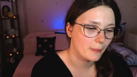 Millie online show from 06-10-26, 10:03
