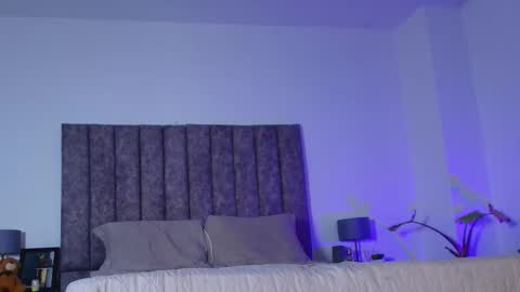 Snapshot of milliejhonson chatting on 09-18-25, 08:49 Mila online show from 09-18-25, 08:49