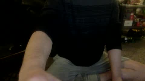 Snapshot of millionsmcgee chatting on 02-05-25, 03:23 Millions online show from 02-05-25, 03:23