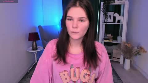 Snapshot of milly_brown_ chatting on 05-30-26, 10:45 Welcome My name is Tina online show from 05-30-26, 10:45