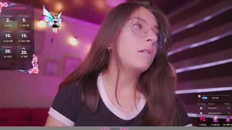 Snapshot of milly_kenner chatting on 11-05-25, 08:31 MILLY online show from 11-05-25, 08:31