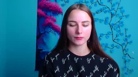 Milly online show from 11-19-25, 06:46