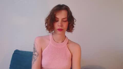 Snapshot of milly_ross23 chatting on 09-15-25, 06:57 Milly online show from 09-15-25, 06:57