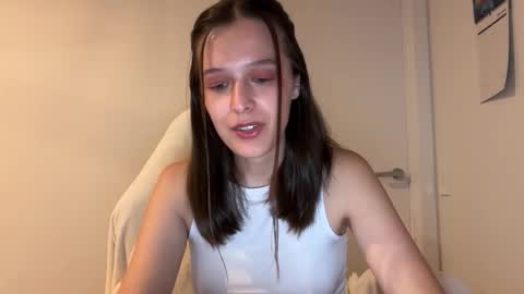 Milly online show from 10-05-25, 09:29