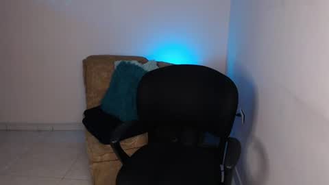 Emily  online show from 07-20-26, 07:27