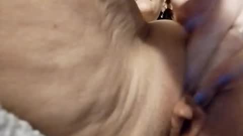 miloanj online show from 10-18-25, 11:16