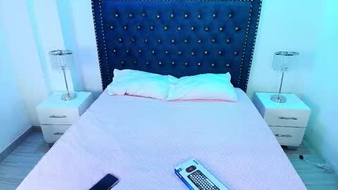 Snapshot of milu_ballmer chatting on 10-11-25, 11:09 Milu ballmer  online show from 10-11-25, 11:09