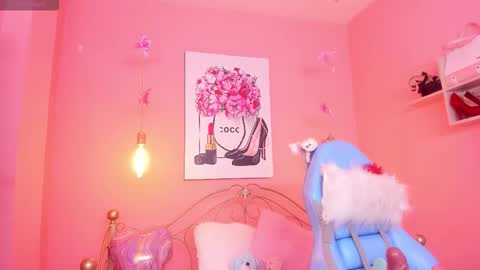 milu_carbajal_x online show from 02-18-26, 03:46
