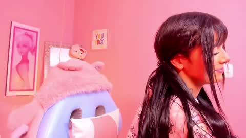 milu_carbajal_x online show from 04-15-26, 04:08