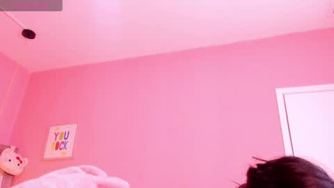 milu_carbajal_x online show from 04-19-26, 12:48