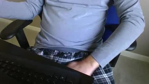 Snapshot of milwaukeebadger24 chatting on 12-18-24, 04:06 milwaukeebadger24 online show from 12-18-24, 04:06