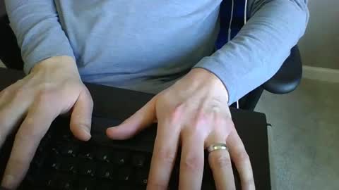 Snapshot of milwaukeebadger24 chatting on 01-04-25, 08:05 milwaukeebadger24 online show from 01-04-25, 08:05