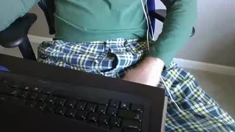 Snapshot of milwaukeebadger24 chatting on 01-19-25, 08:19 milwaukeebadger24 online show from 01-19-25, 08:19