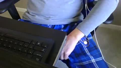 Snapshot of milwaukeebadger24 chatting on 01-21-25, 06:34 milwaukeebadger24 online show from 01-21-25, 06:34